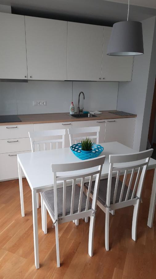 Turkio Apartment Elija ซเวนตายิ ภายนอก รูปภาพ